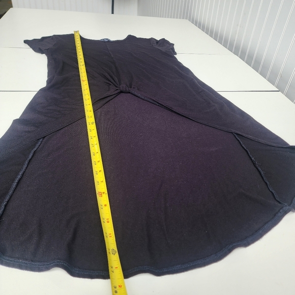 Black Tie Front Short Sleeve Asymmetrical Tunic - Picture 11 of 12